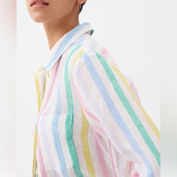 GAP Tops - GAP Multicolor Striped BoyfriendShirt